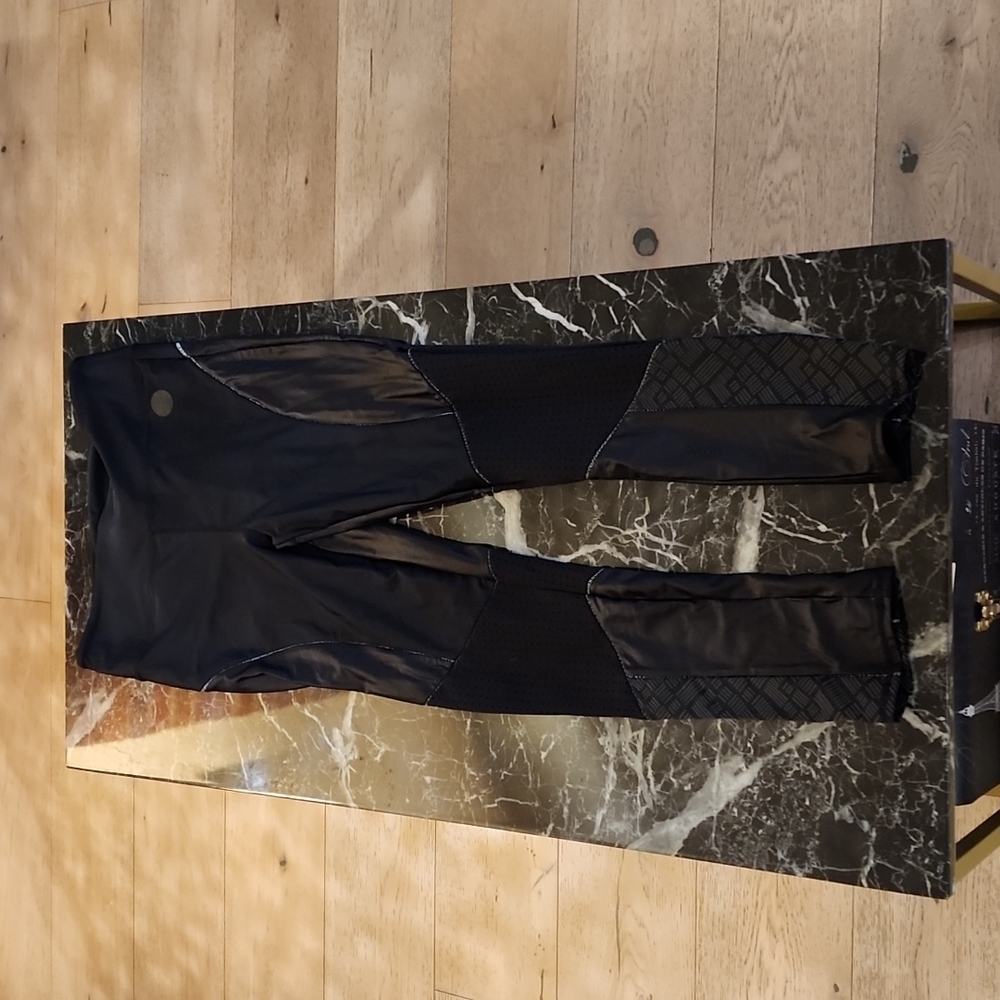 Urban Outfitters Without Walls Black Leggings L